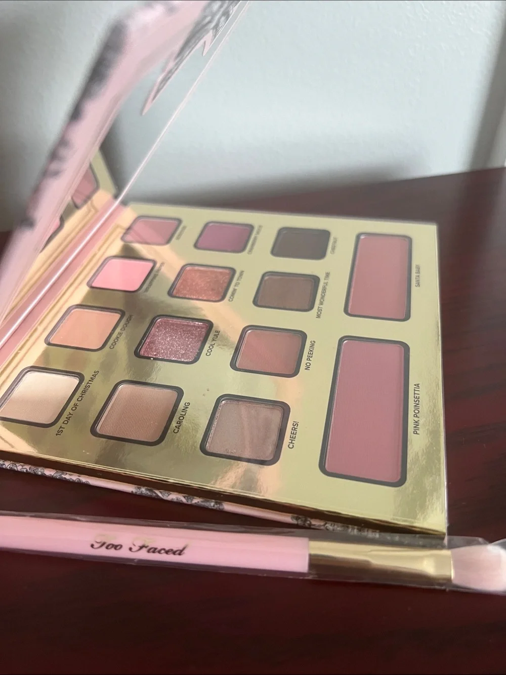 Too Faced Eyeshadow & Cheek Palette w/ Brush